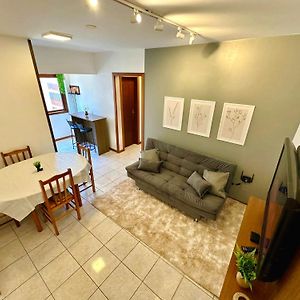Apartamento de 2 Dormitorios